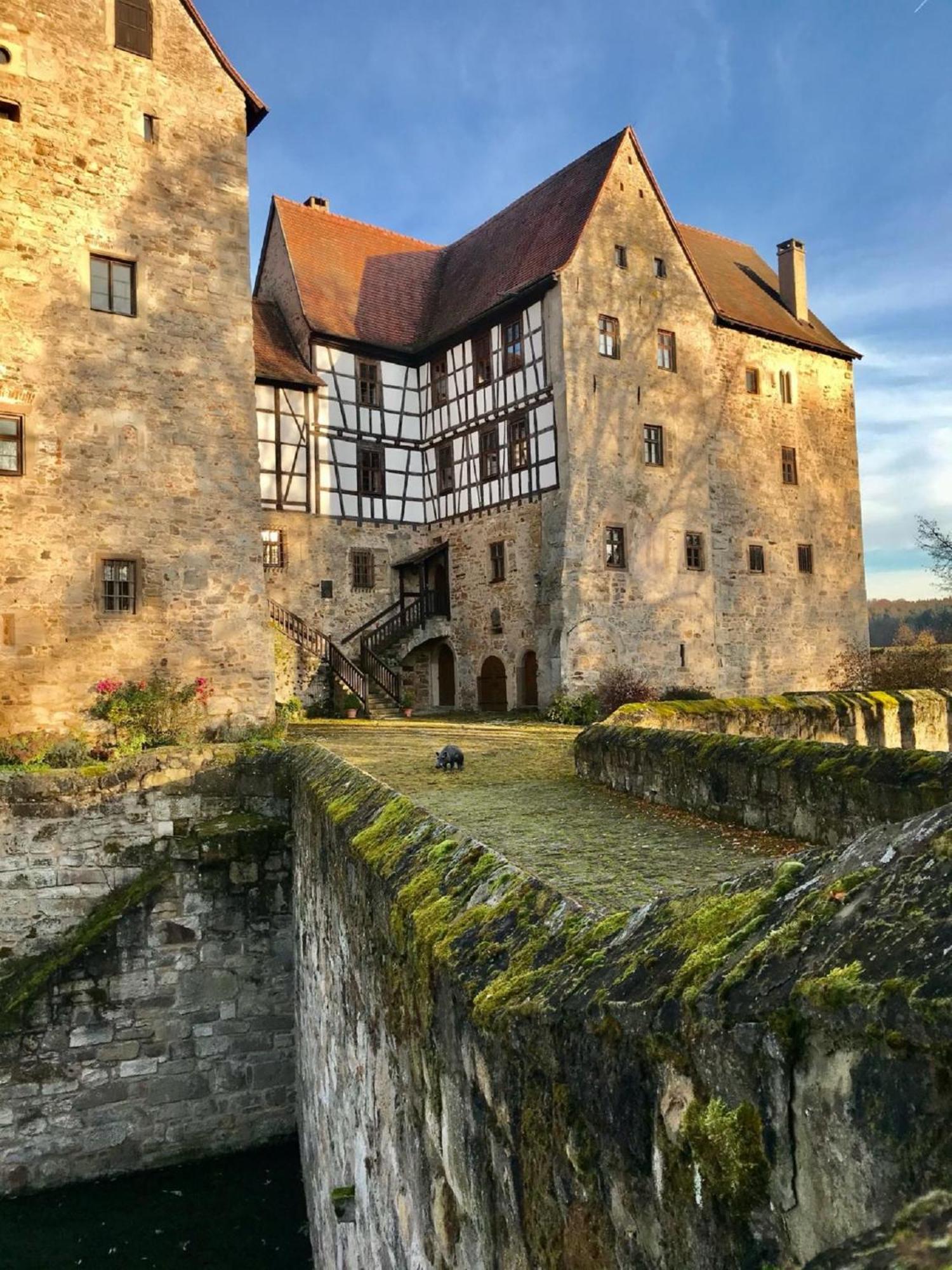 Ferienwohnungen Goja Bad Konigshofen im Grabfeld Exterior photo